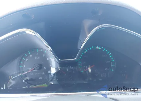 2017 Chevrolet Traverse Ls z USA, uszkodzony, nr VIN 1GNKRFED2HJ203093